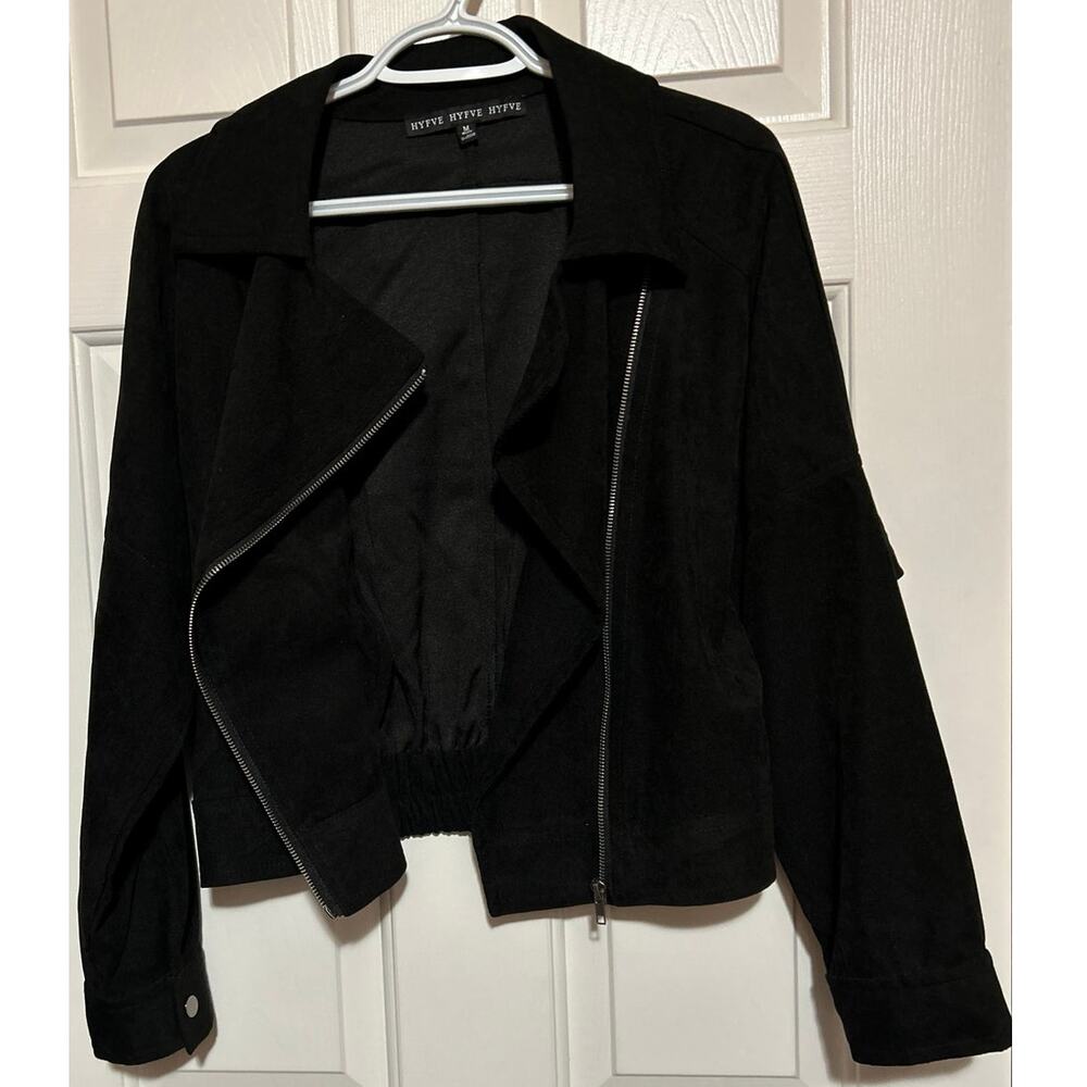 Hyfve Hyfve‎ Hyfve Women's/Junior's Black Faux Suede Zip Jacket Size M